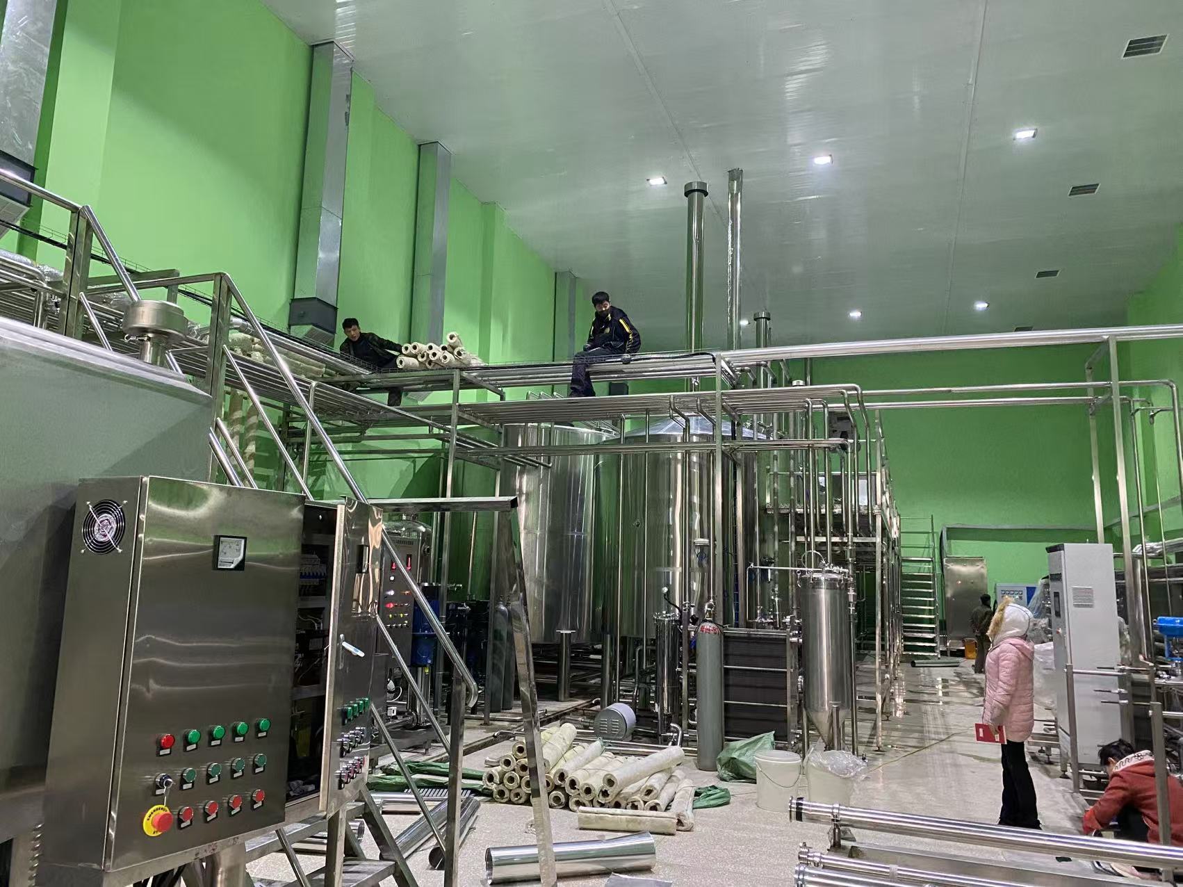 彭泽精酿啤酒设备厂—精酿啤酒设备制造：传承工艺与创新科技的交融